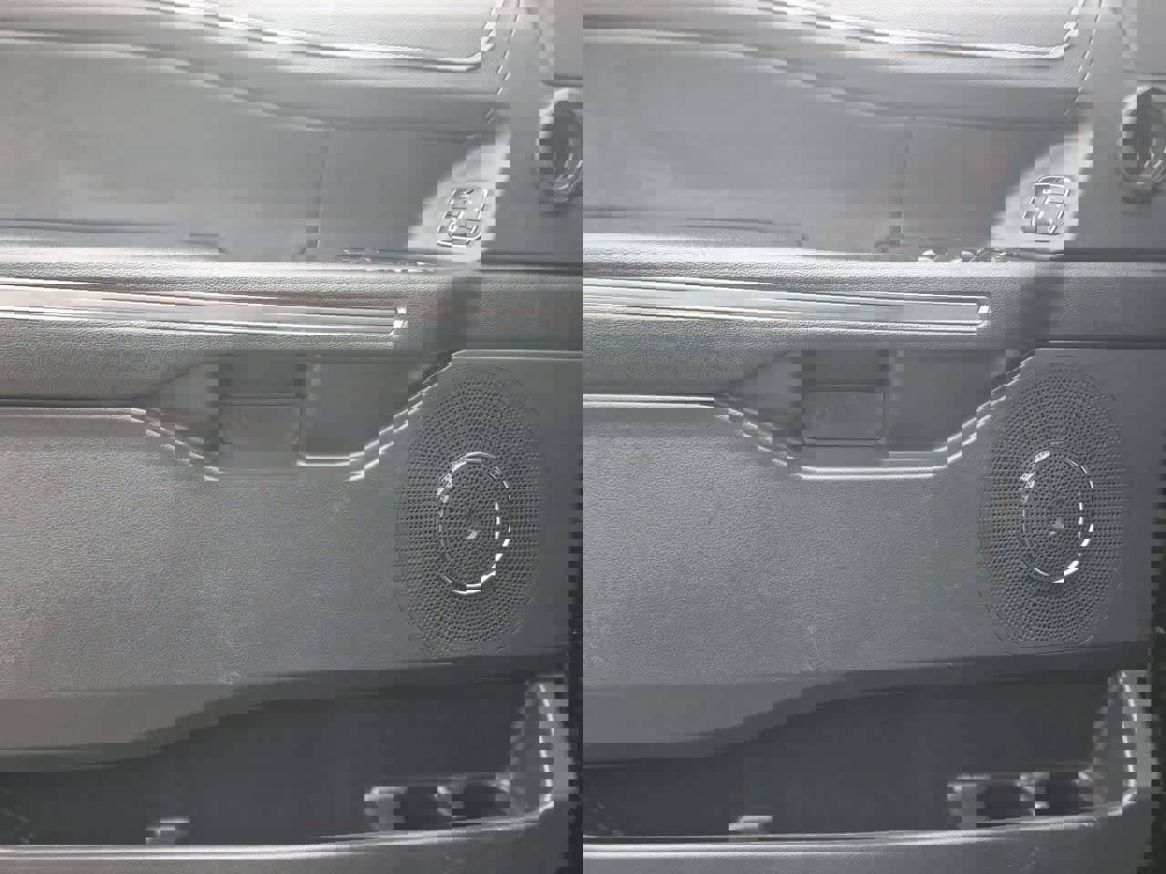 Certified 2024 Ford Expedition XLT image 16