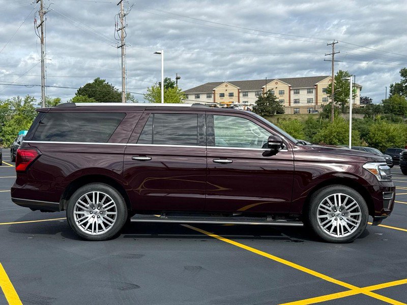 Certified 2023 Ford Expedition Max Limited AWD/4WD image 2
