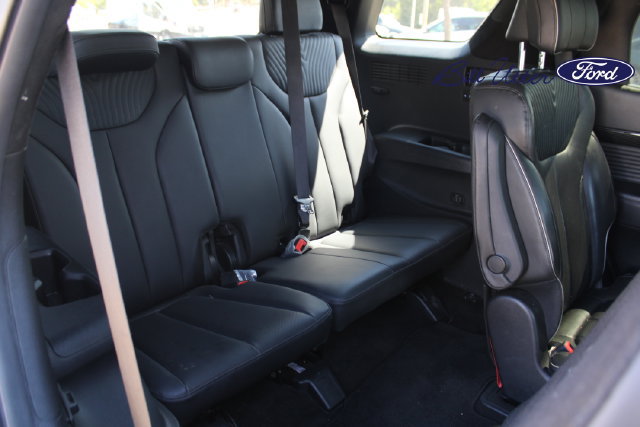 Used 2024 Hyundai Palisade Calligraphy FWD image 13