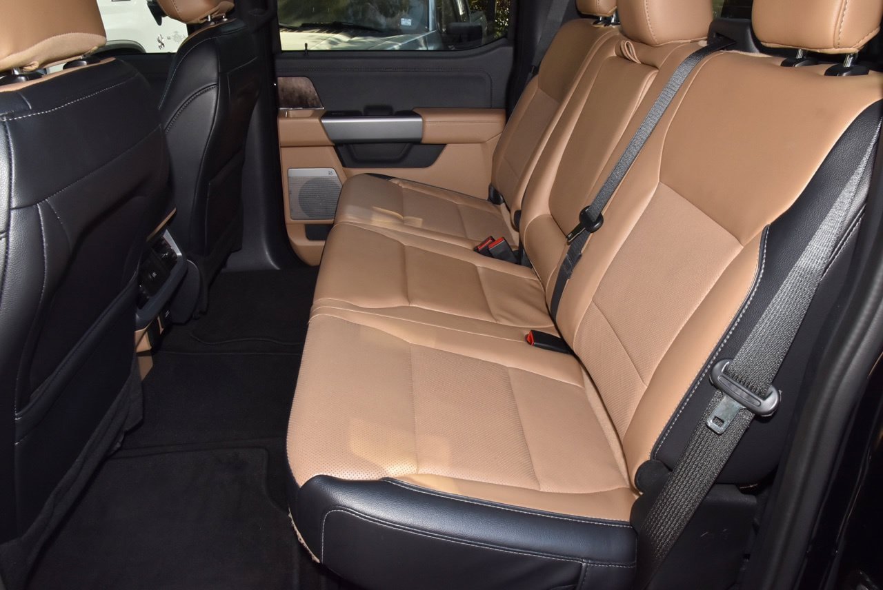 Certified 2024 Ford F250 Lariat w/ Lariat Ultimate Package AWD/4WD image 14