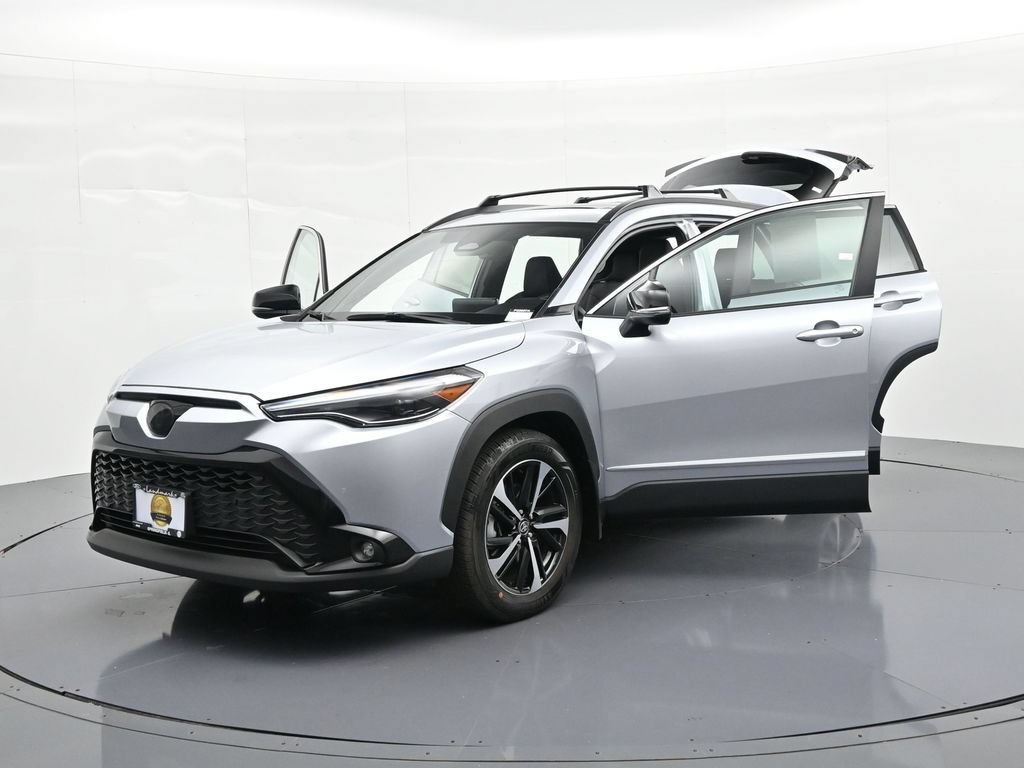 Used 2025 Toyota Corolla Cross AWD Hybrid w/ Convenience Package image 25