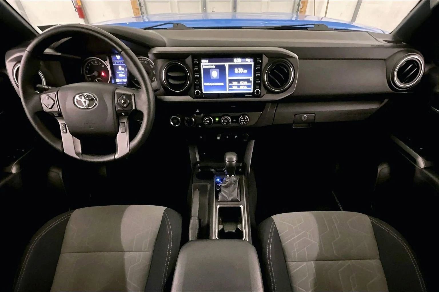 Used 2020 Toyota Tacoma TRD Off-Road w/ Blackout Package image 14