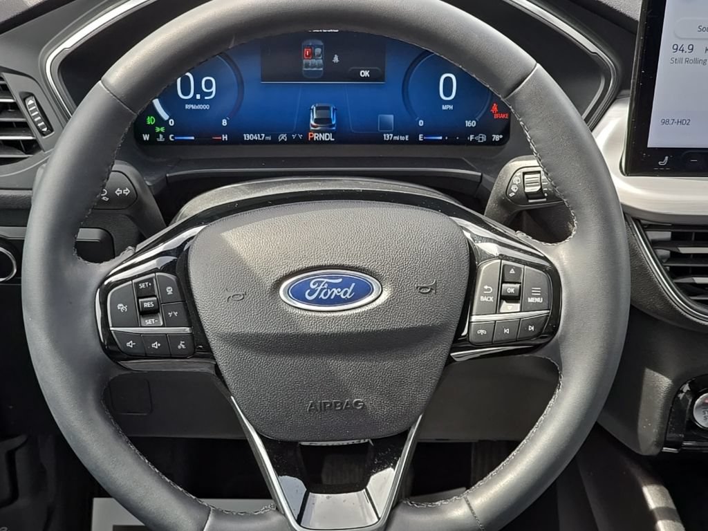 Certified 2023 Ford Escape Platinum w/ Premium Technology Package AWD/4WD image 25