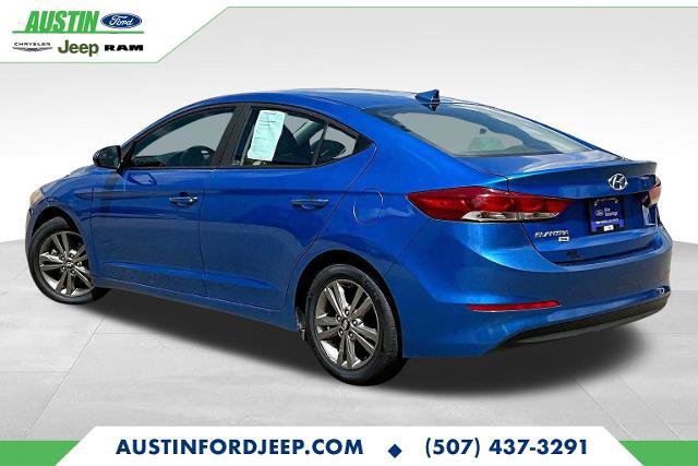 Used 2017 Hyundai Elantra SE image 4
