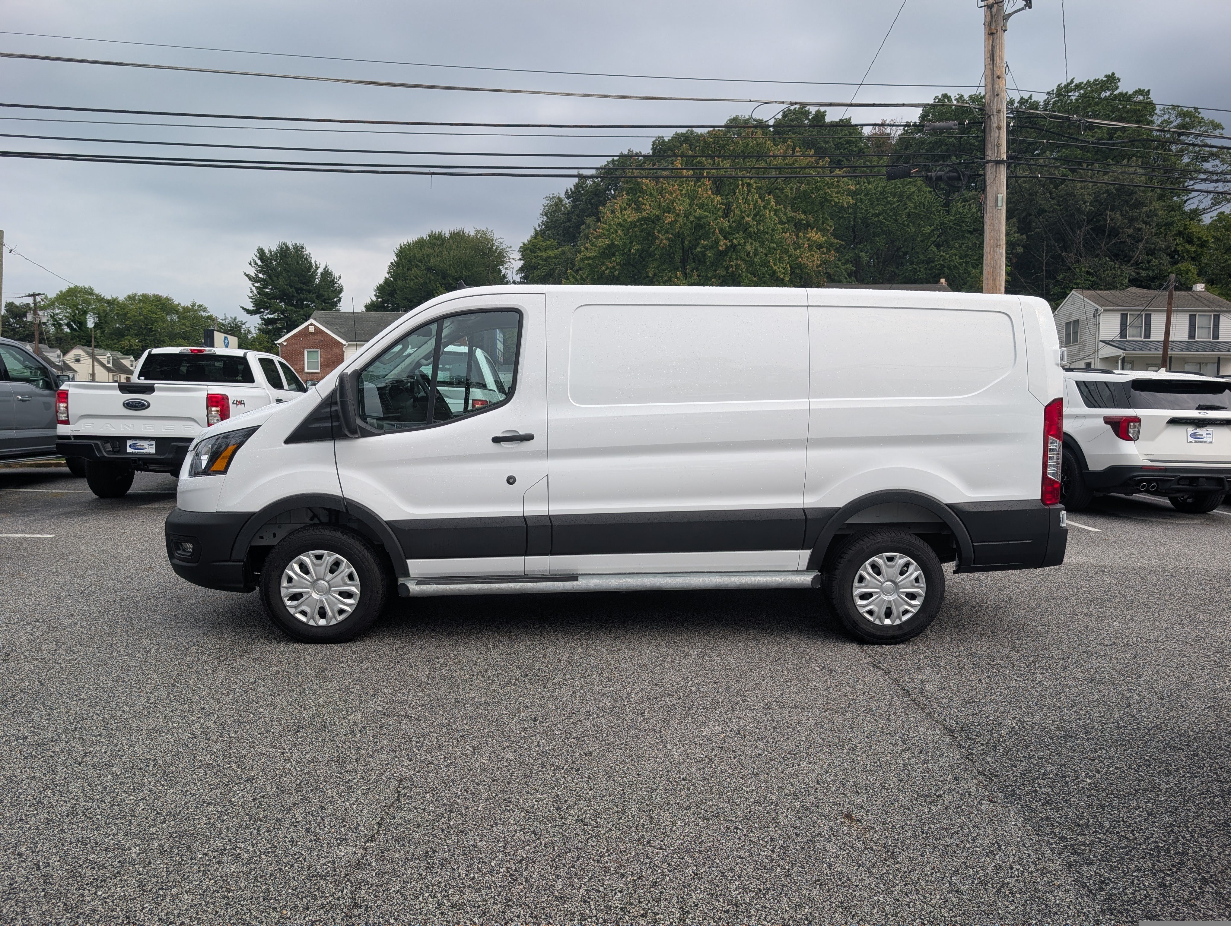 Certified 2025 Ford Transit 250 Low Roof w/ Exterior Upgrade Package RWD image 3
