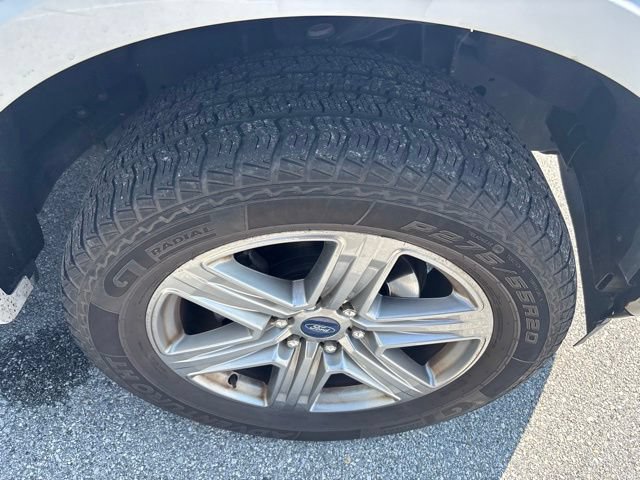 Certified 2019 Ford F150 Lariat AWD/4WD image 2