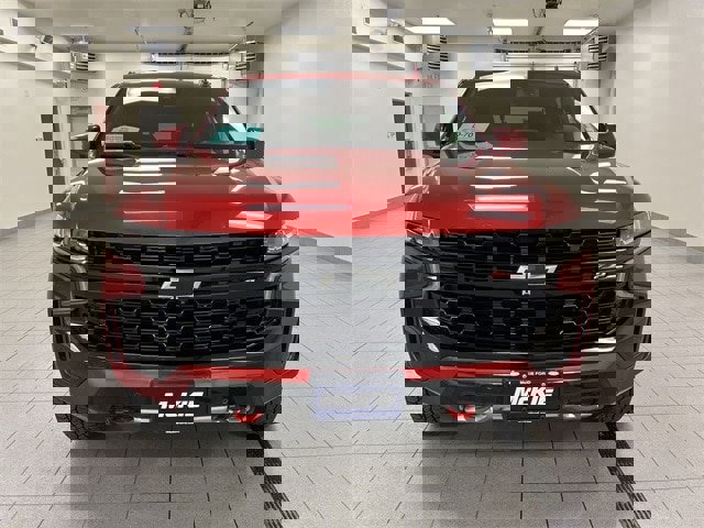 Used 2023 Chevrolet Suburban Z71 w/ Off-Road Capability Package image 4