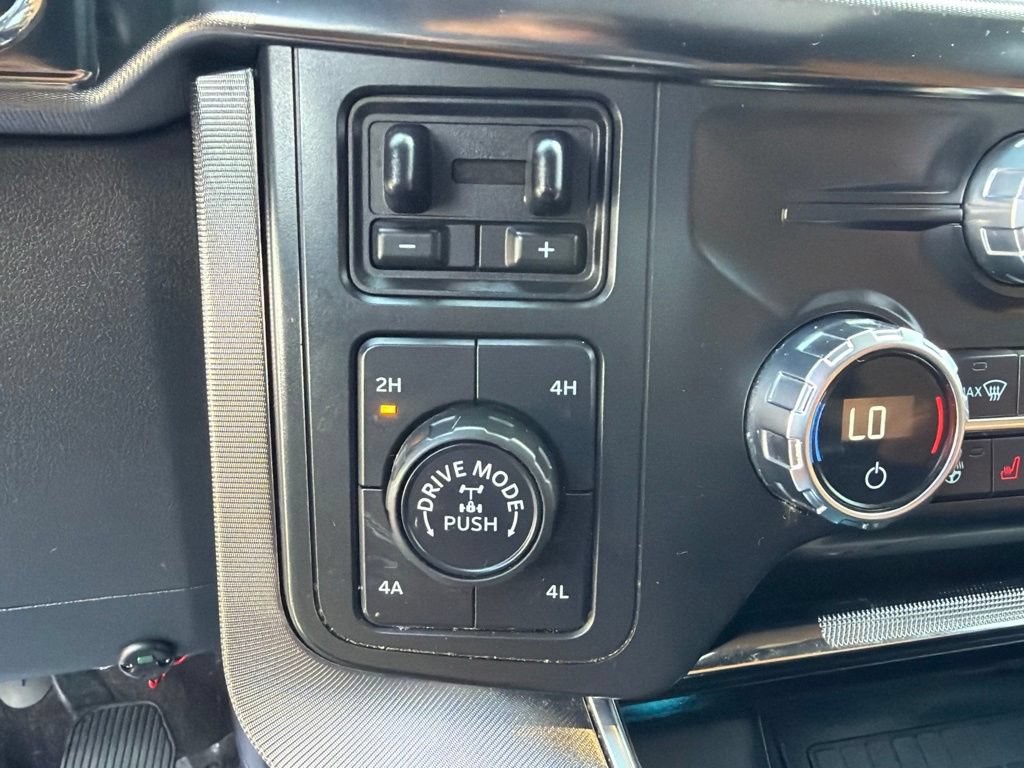 Certified 2021 Ford F150 Platinum w/ Equipment Group 701A High AWD/4WD image 32