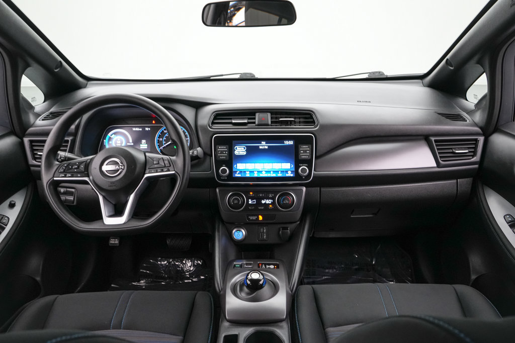 Used 2025 Nissan Leaf S FWD image 14