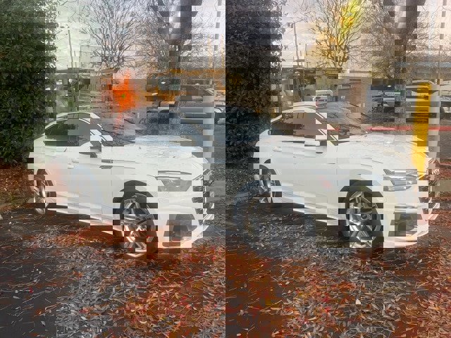 Used 2021 Audi A5 2.0T Premium image 2