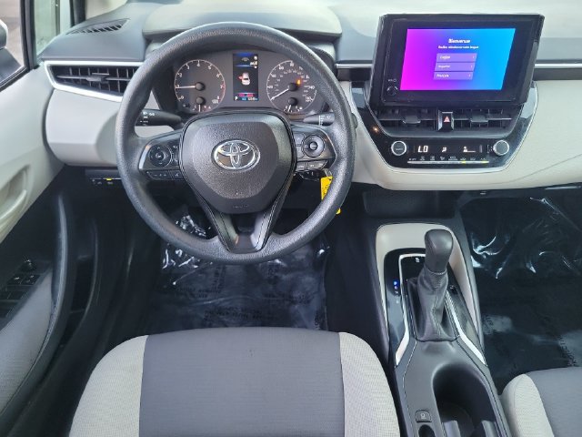 Used 2023 Toyota Corolla LE FWD image 4