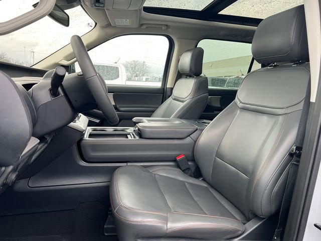 Certified 2025 Ford Expedition Max Active image 5