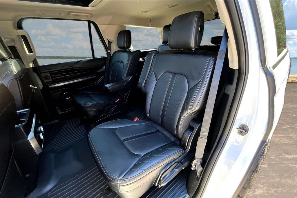 Certified 2020 Ford Expedition Platinum AWD/4WD image 24