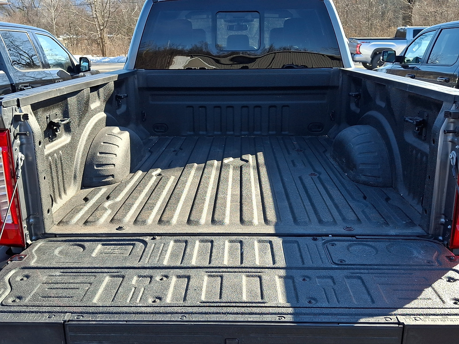 Certified 2024 Ford F350 Lariat w/ Chrome Package image 30