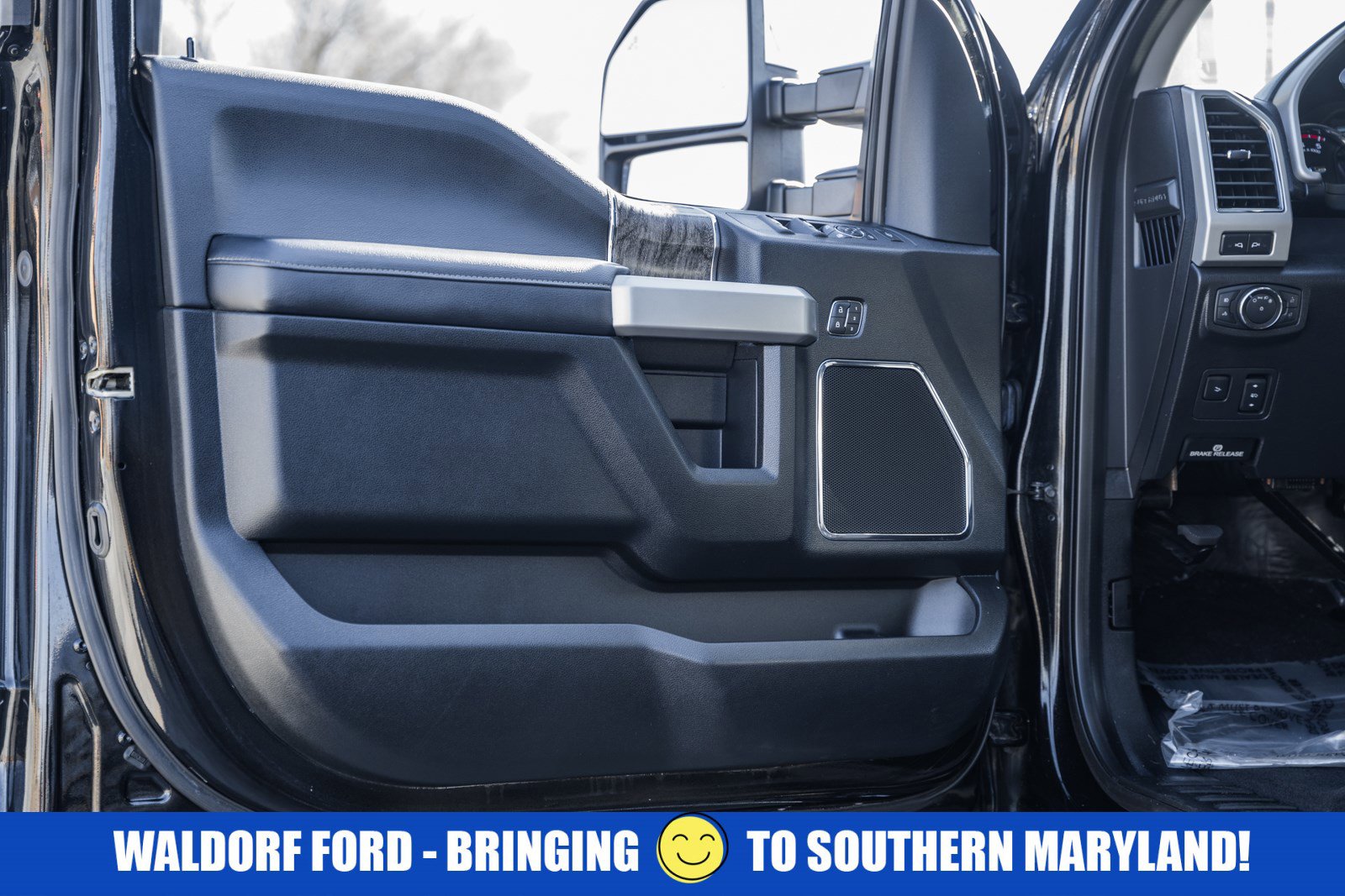 Certified 2019 Ford F250 Lariat w/ Lariat Ultimate Package image 45
