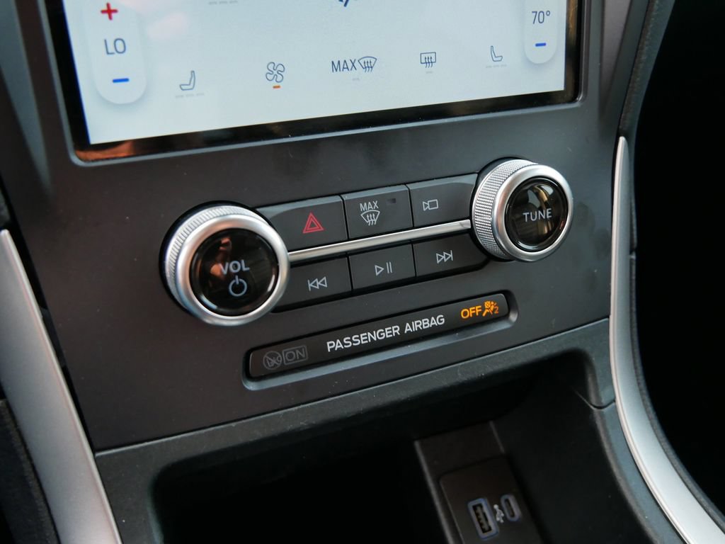 Certified 2024 Ford Edge SEL AWD/4WD image 24