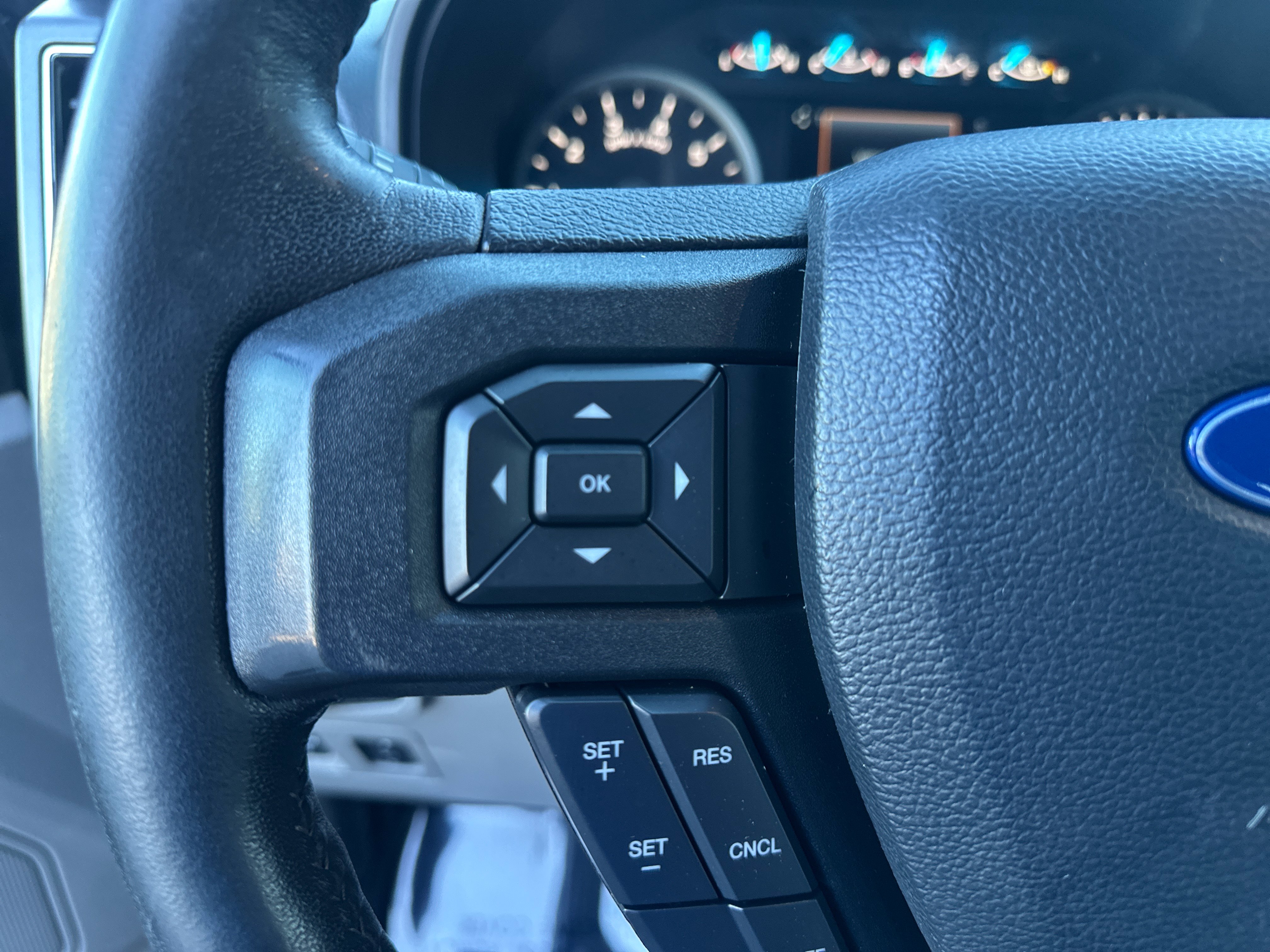 Certified 2019 Ford F150 XLT w/ Equipment Group 302A Luxury AWD/4WD image 18