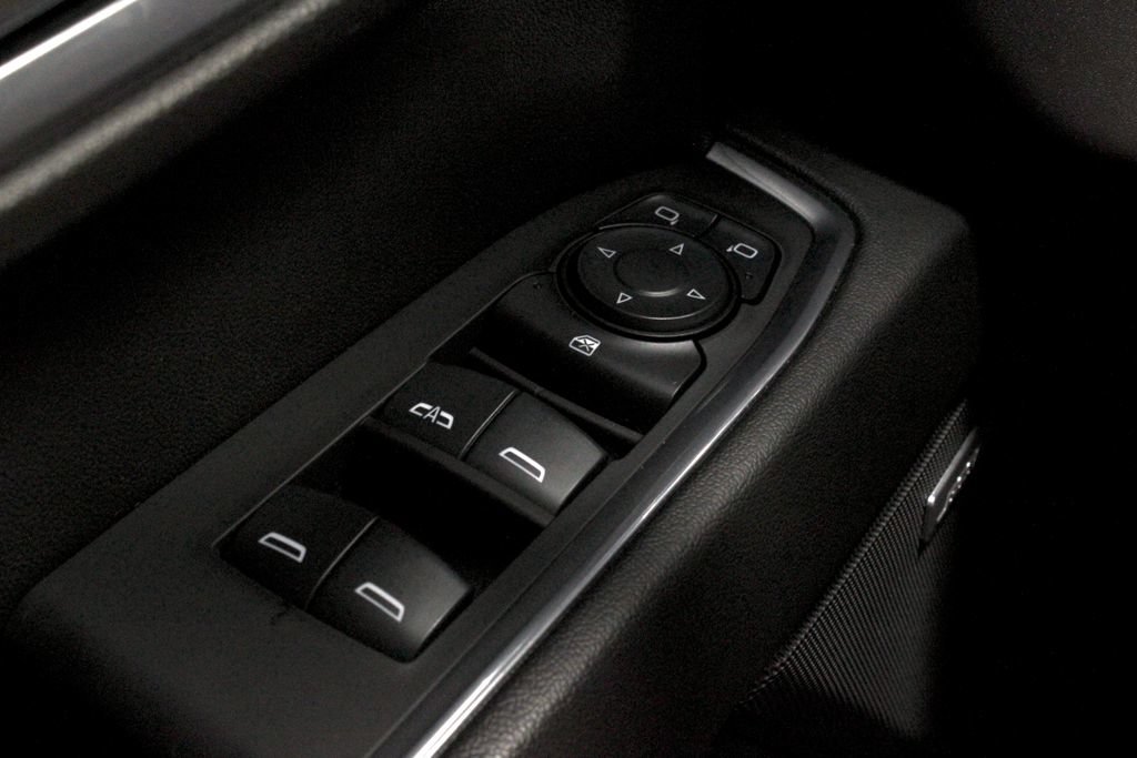 Used 2025 GMC Sierra 1500 Elevation w/ Preferred Package AWD/4WD image 28
