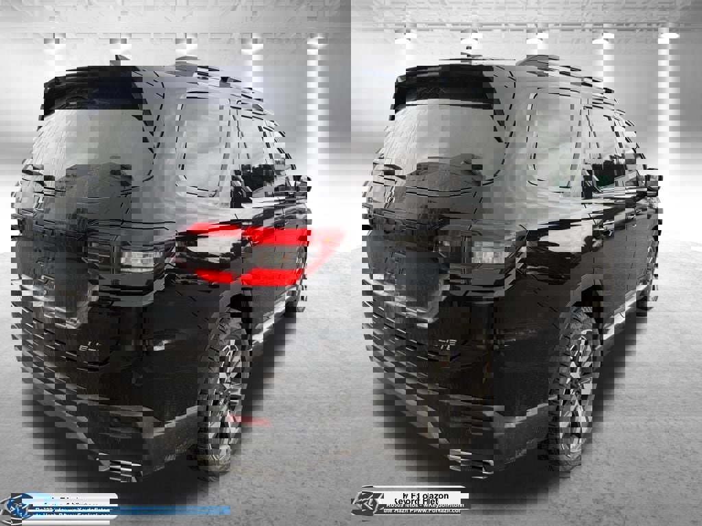 Used 2023 Honda Pilot Elite image 5