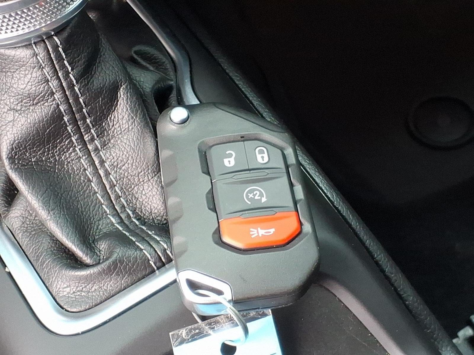 Used 2025 Jeep Wrangler Unlimited Sport AWD/4WD image 18