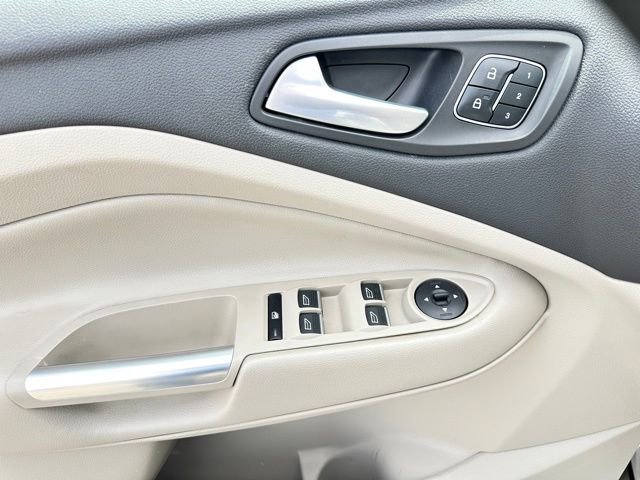 Certified 2017 Ford Escape Titanium AWD/4WD image 12