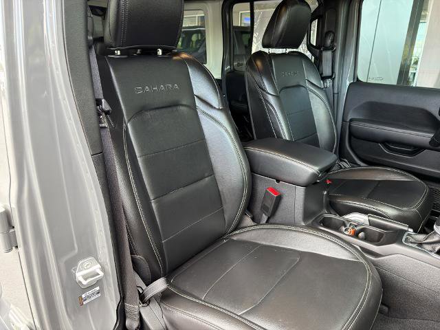 Used 2020 Jeep Wrangler Unlimited Sahara AWD/4WD image 10