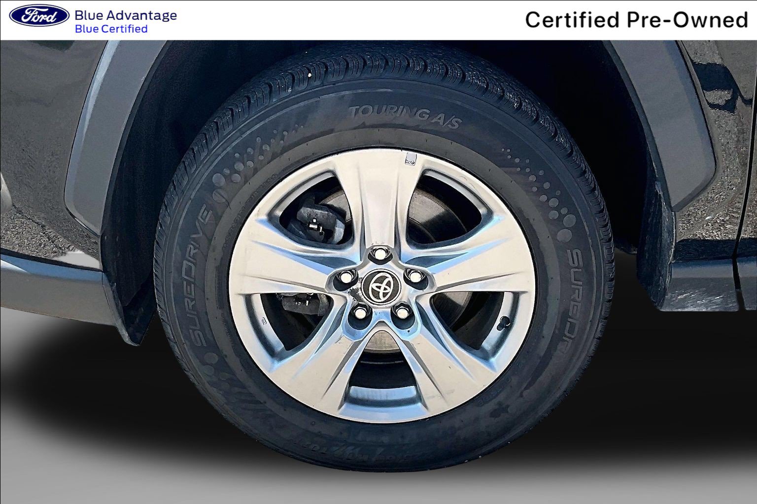 Used 2024 Toyota RAV4 XLE FWD image 9