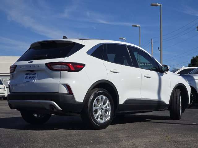 Certified 2023 Ford Escape Active w/ Tech Pack #2 FWD image 16
