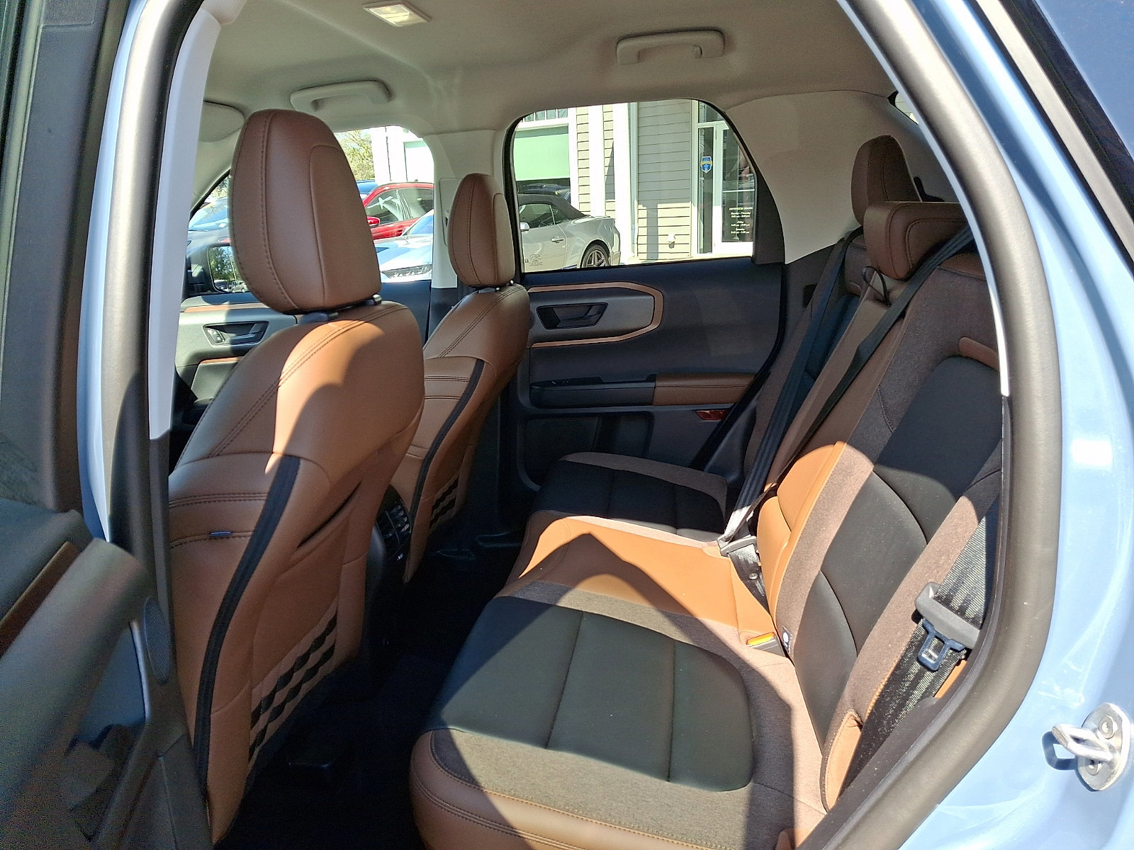 Certified 2025 Ford Bronco Sport Outer Banks w/ Outer Banks Tech Package+ AWD/4WD image 11