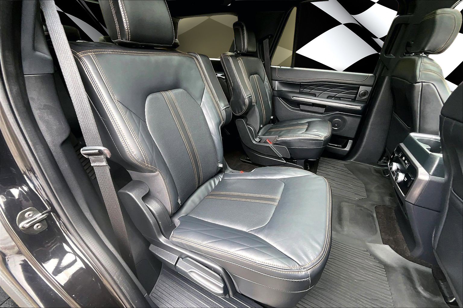 Certified 2022 Ford Expedition Platinum AWD/4WD image 27