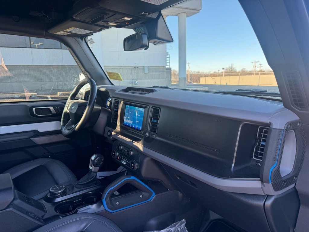 Certified 2023 Ford Bronco Black Diamond image 12