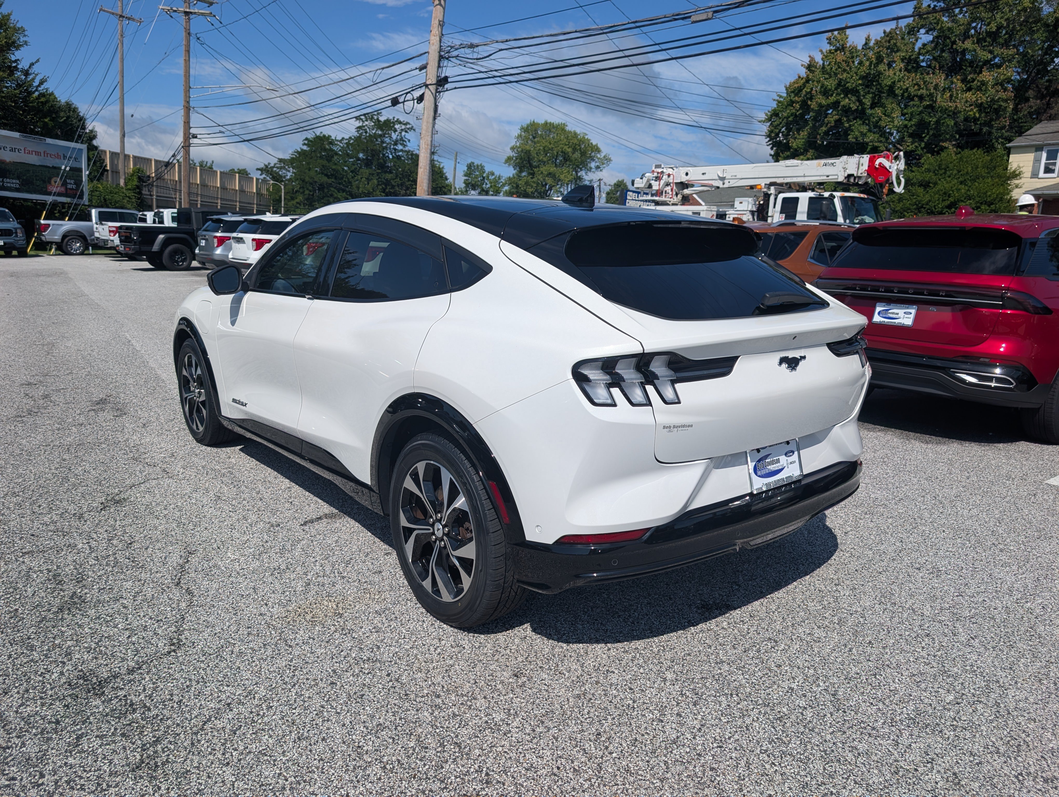 Certified 2023 Ford Mustang Mach-E Premium AWD/4WD image 5