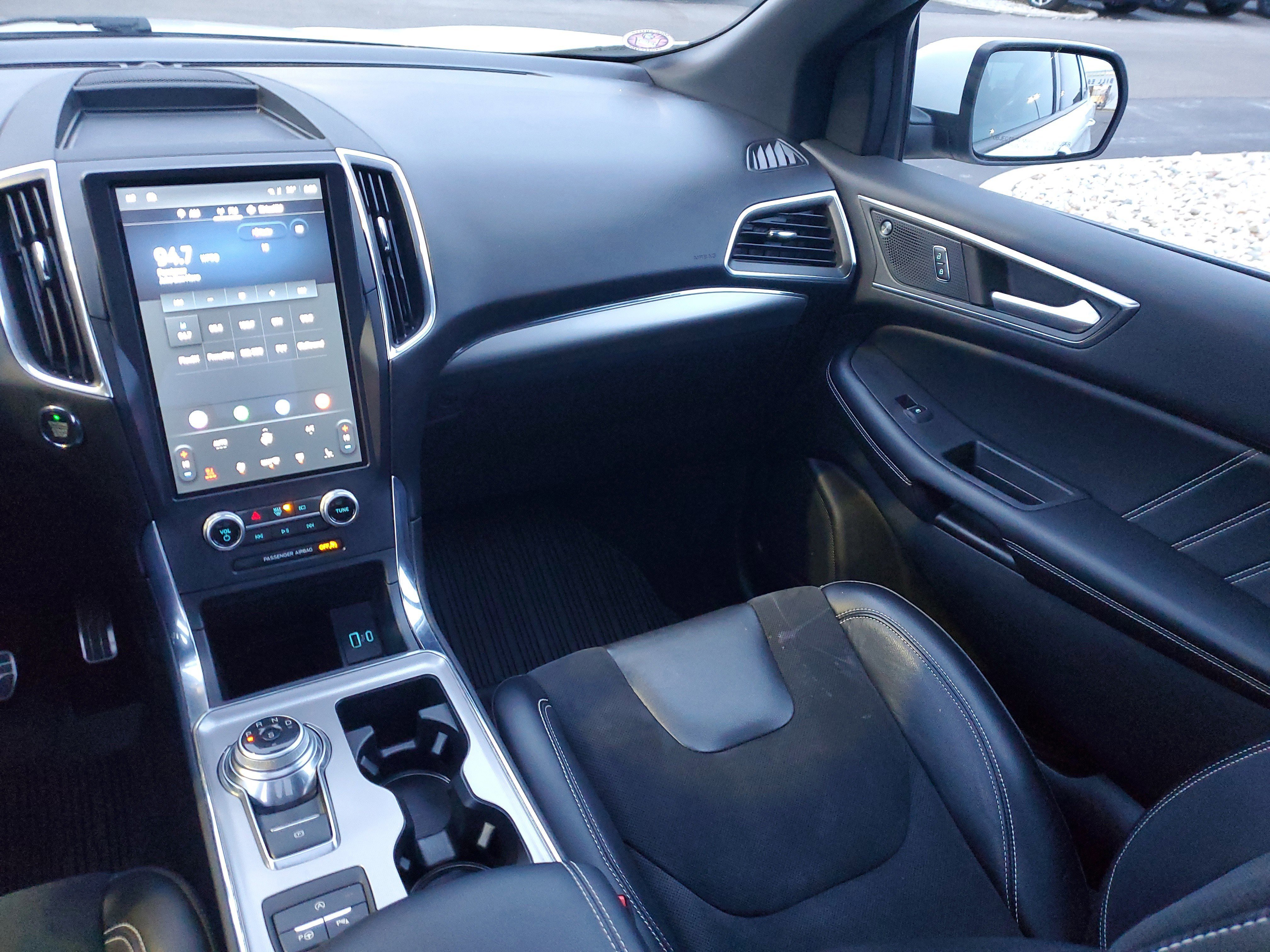 Certified 2022 Ford Edge ST w/ Equipment Group 401A image 14