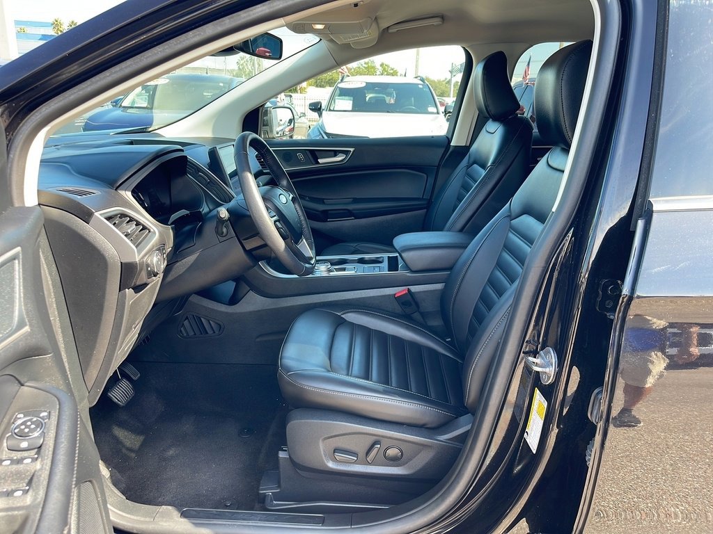 Certified 2024 Ford Edge SEL w/ Convenience Package image 12