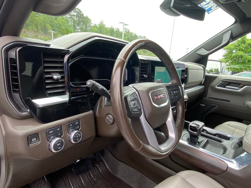 Used 2022 GMC Sierra 1500 SLT AWD/4WD image 9