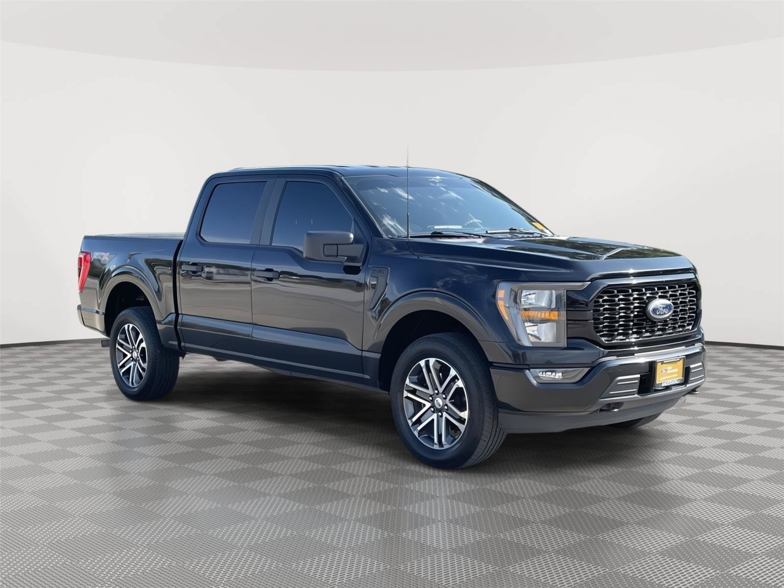 Certified 2023 Ford F150 XL w/ STX Appearance Package AWD/4WD image 5