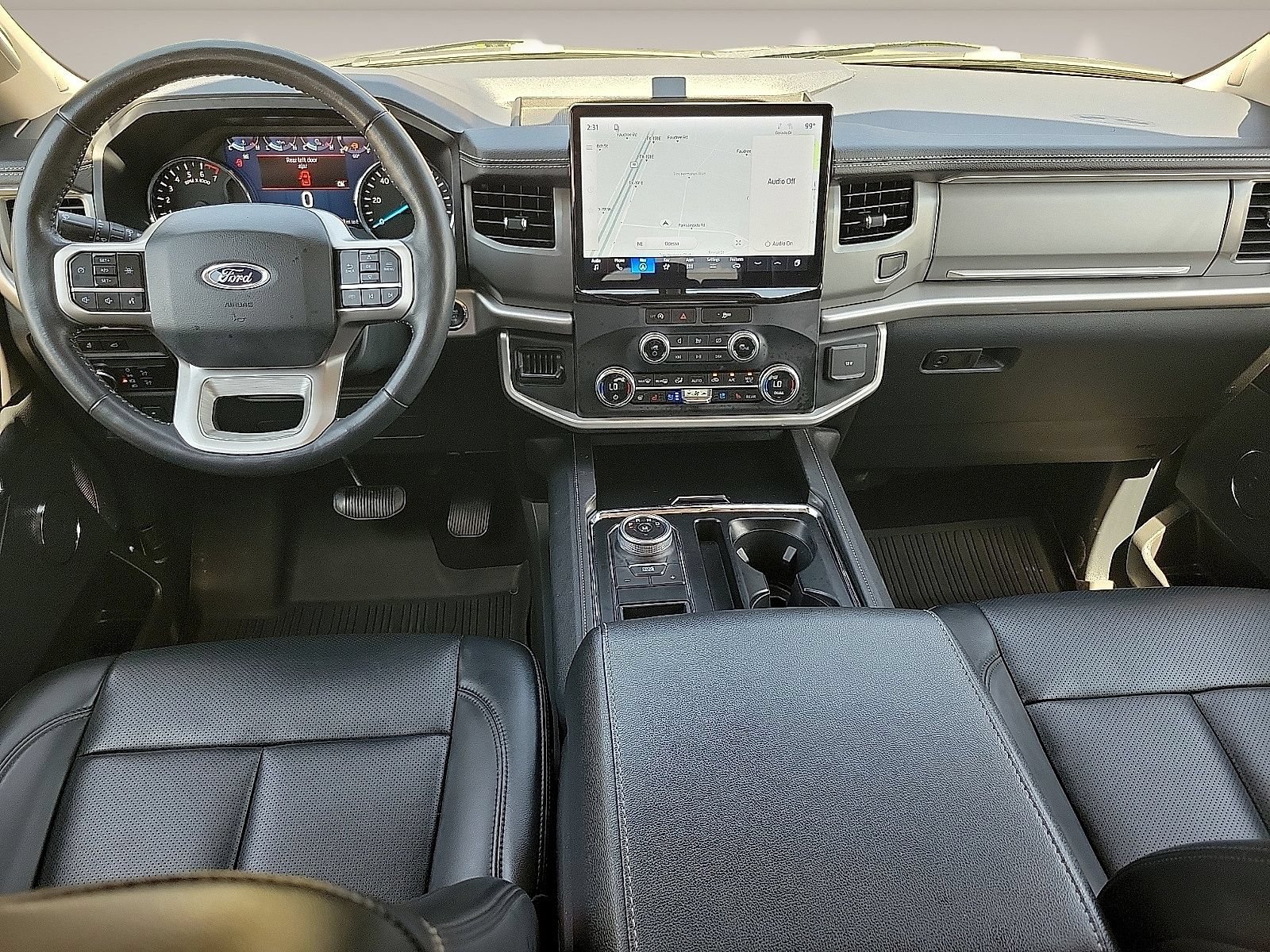 Certified 2024 Ford Expedition XLT RWD image 10