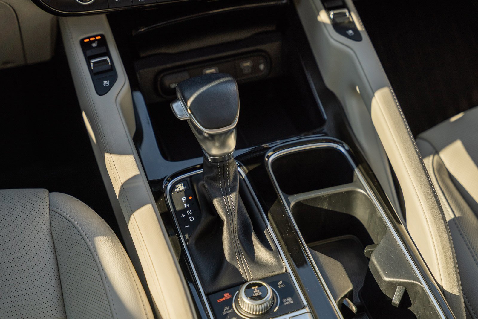 Used 2023 Kia Telluride EX w/ EX Captain's Chair Package image 31