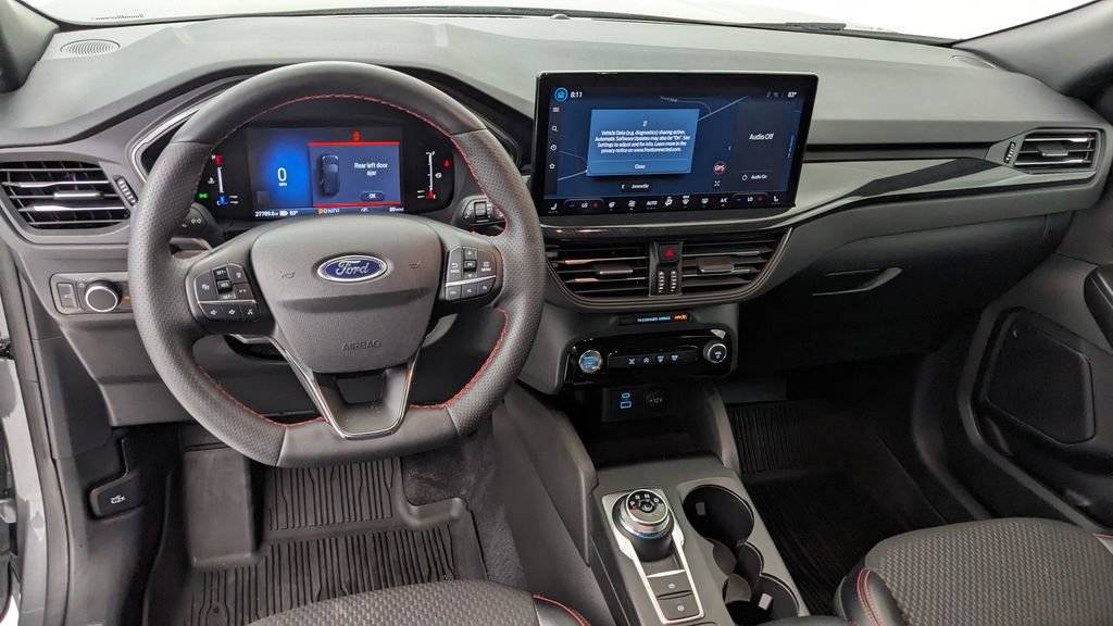 Certified 2023 Ford Escape ST-Line w/ Tech Pack #1 AWD/4WD image 3