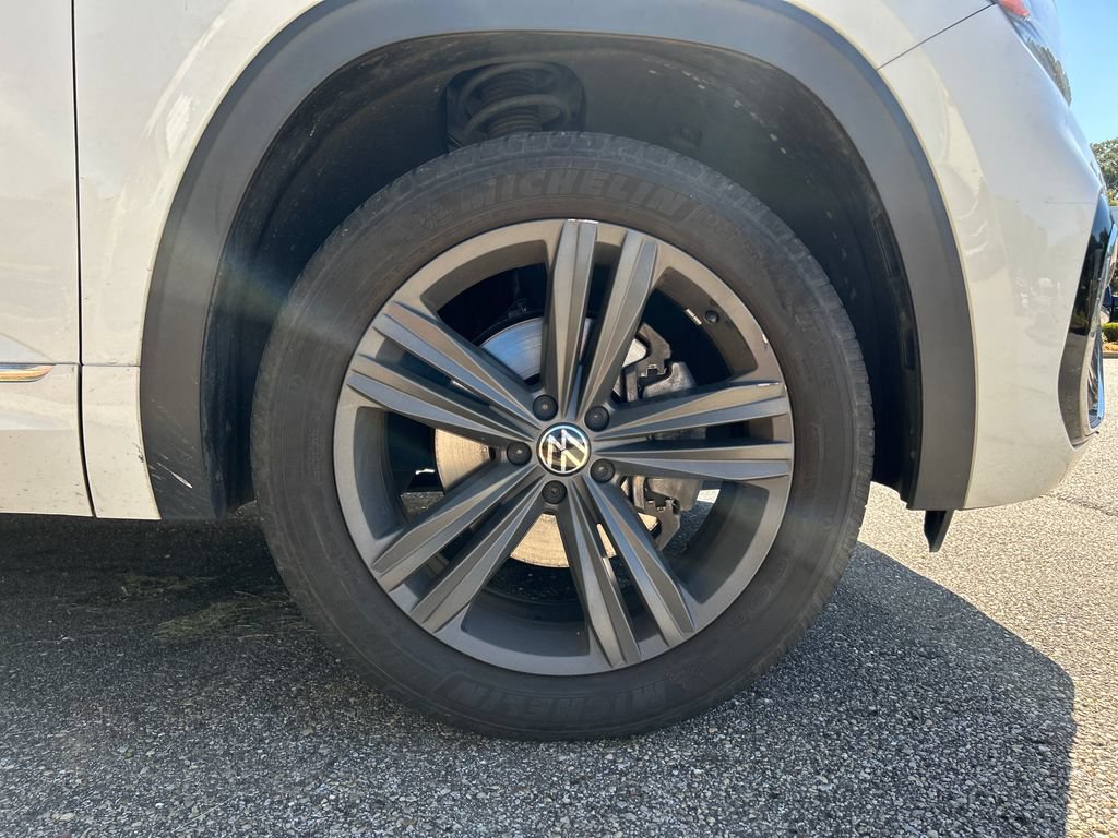 Used 2021 Volkswagen Atlas SE w/ Panoramic Sunroof Package FWD image 7