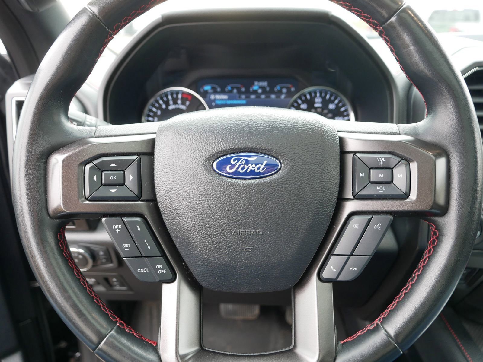 Certified 2021 Ford Expedition Limited image 32