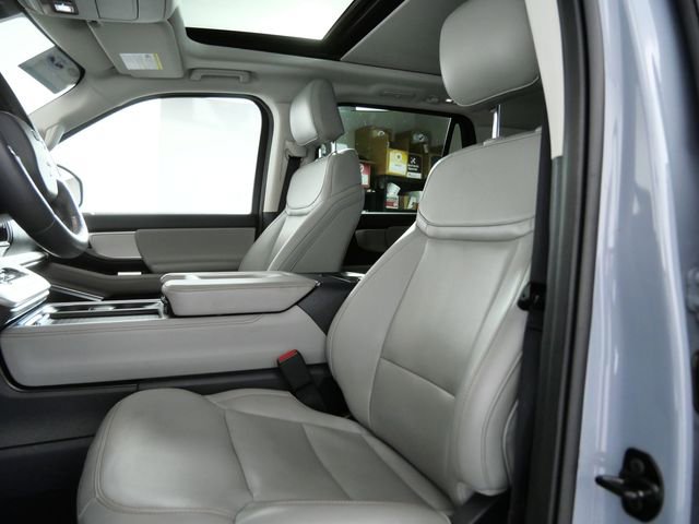 Certified 2025 Ford Expedition Max Active AWD/4WD image 17