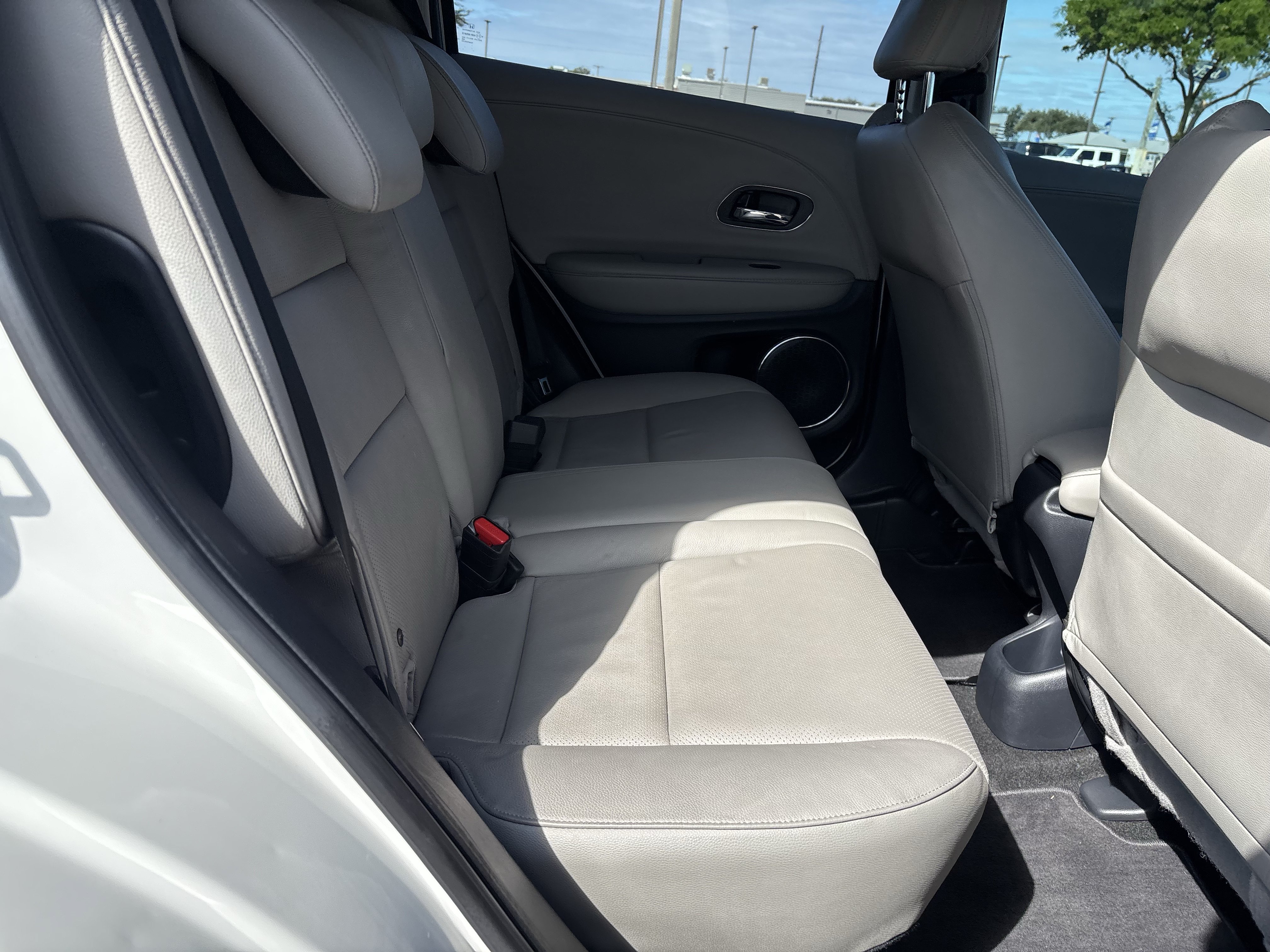 Used 2022 Honda HR-V EX-L image 20