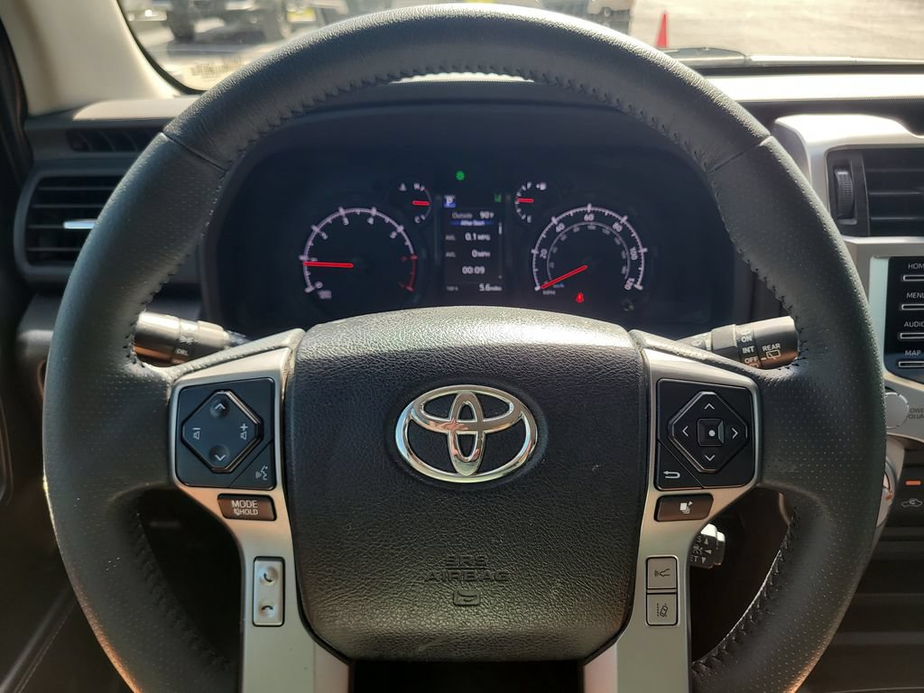 Used 2022 Toyota 4Runner SR5 RWD image 24