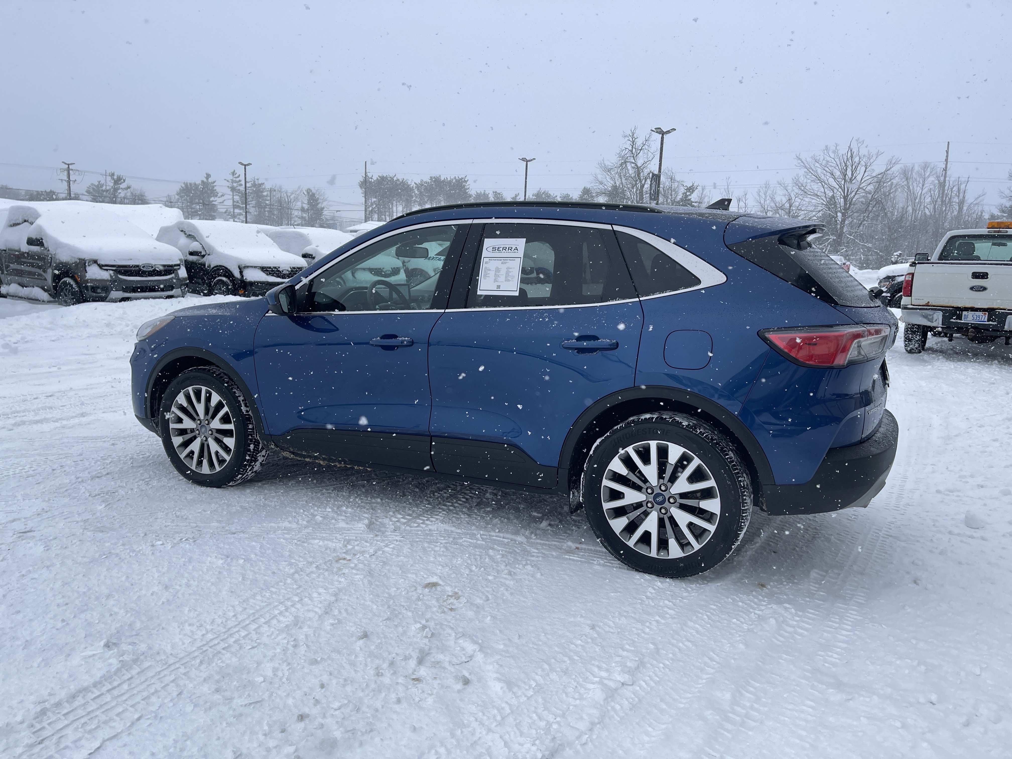 Certified 2022 Ford Escape Titanium image 6