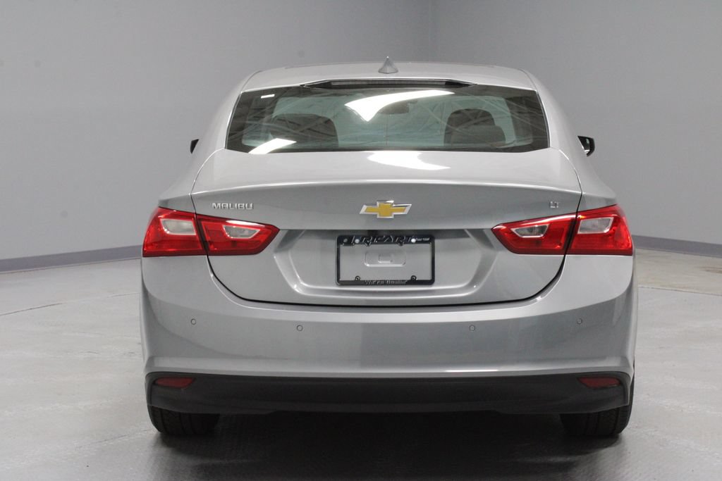 Used 2024 Chevrolet Malibu LT FWD image 12