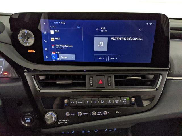 Used 2024 Lexus ES 350 Luxury w/ Accessory Package (Z1) image 8