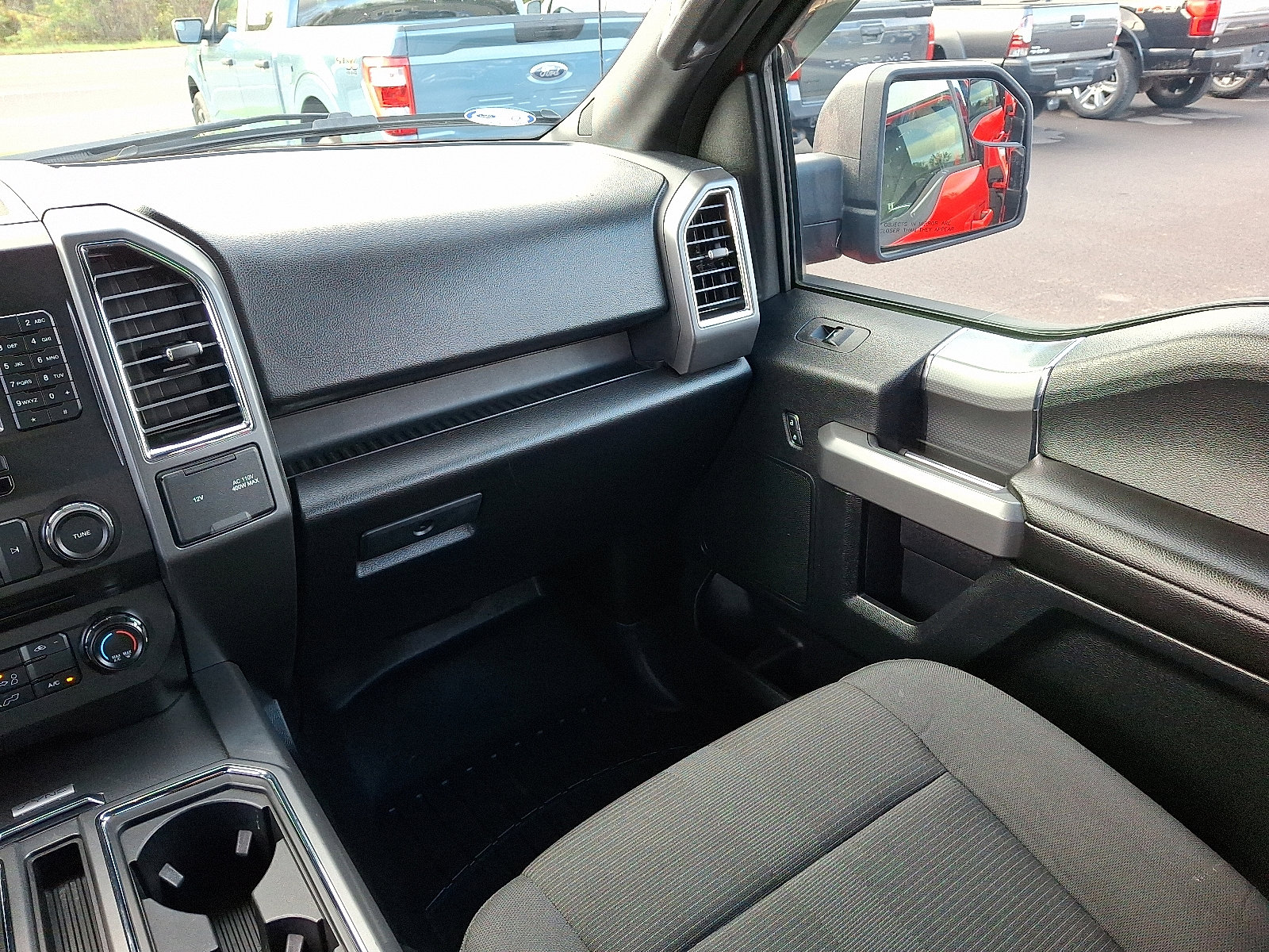 Certified 2017 Ford F150 XLT w/ Equipment Group 301A Mid image 16