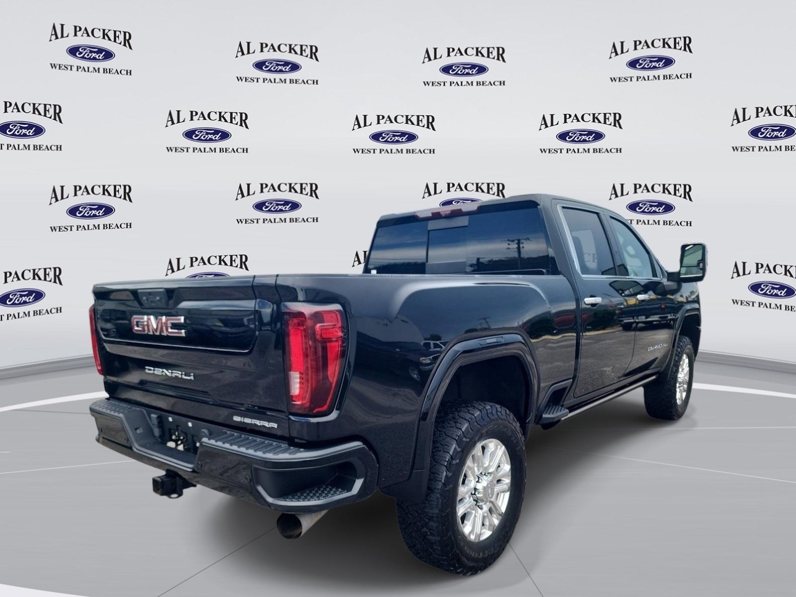 Used 2023 GMC Sierra 2500 Denali w/ Denali Ultimate Package AWD/4WD image 6