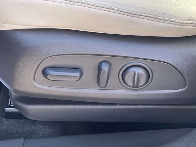 Used 2025 Buick Encore GX Preferred w/ Comfort Package FWD image 17